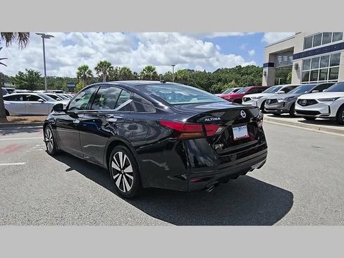Used 2019 Nissan Altima 2.5 SV FWD image 23