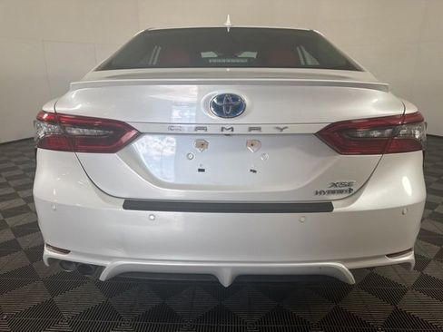 Used 2021 Toyota Camry XSE image 22