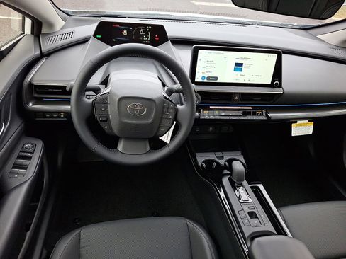 Used 2026 Toyota Prius AWD image 11