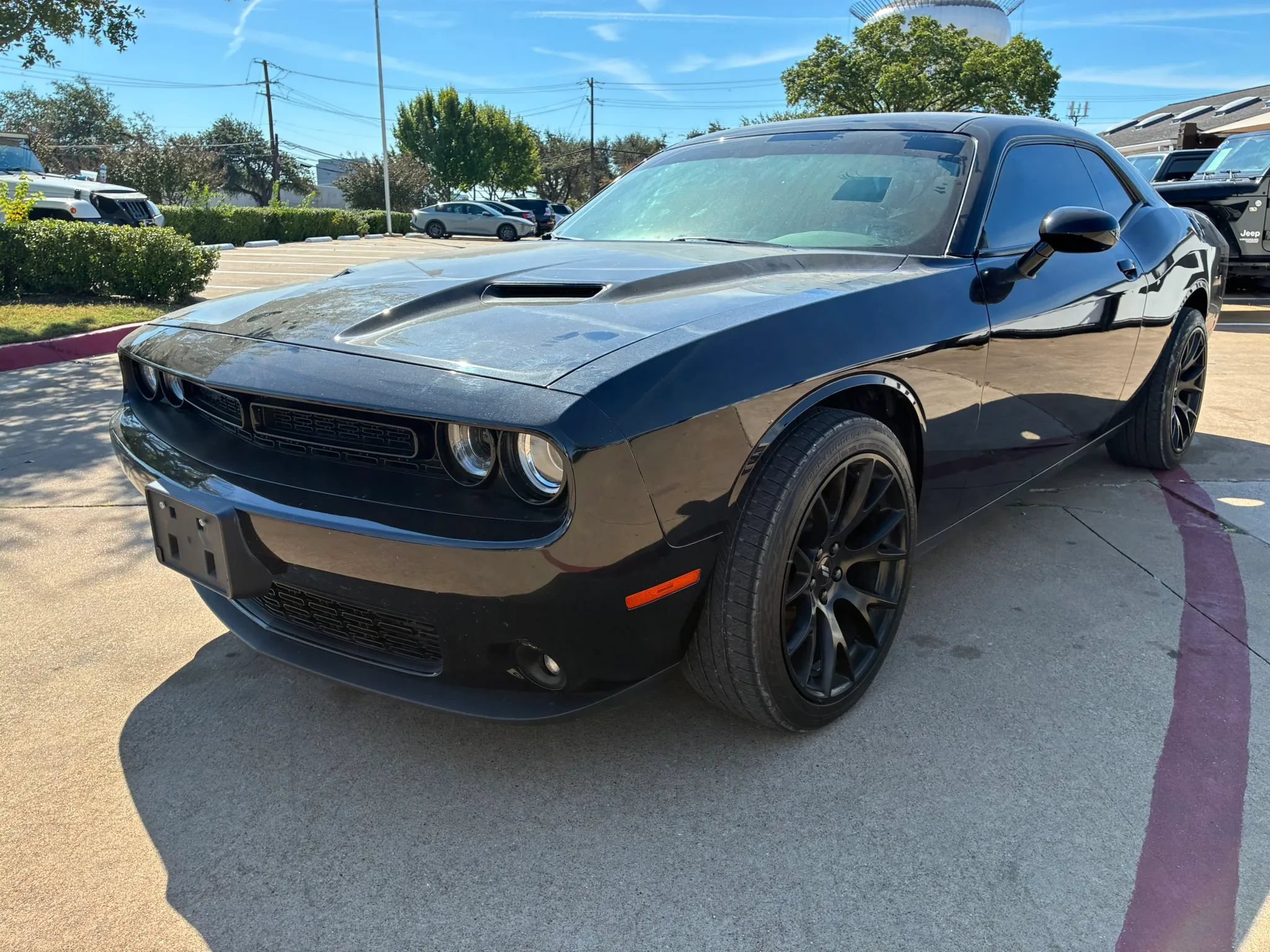 Used 2019 Dodge Challenger SXT w/ Blacktop Package AWD/4WD image 3