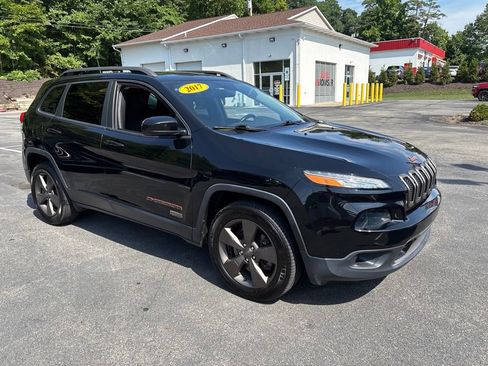 Used 2017 Jeep Cherokee 75th Anniversary AWD/4WD image 7