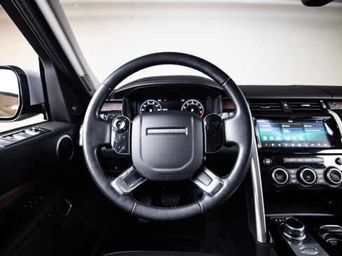 Used 2020 Land Rover Discovery HSE Luxury AWD/4WD image 26
