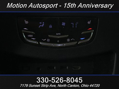 Used 2020 Cadillac Escalade Luxury AWD/4WD image 34