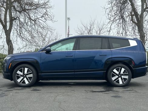 New 2026 Hyundai Ioniq 9 SEL w/ Tow & Go Package image 7