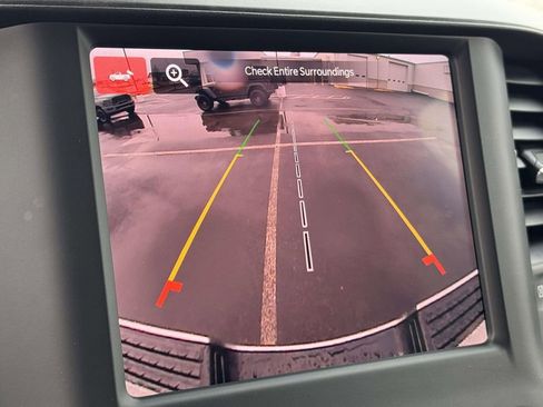 Used 2024 RAM 2500 Big Horn w/ Bed Utility Group image 18