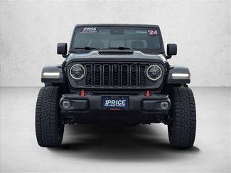 Used 2024 Jeep Gladiator Mojave w/ Technology Group AWD/4WD video 2