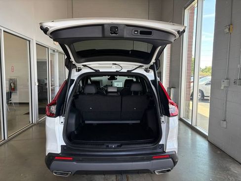 Used 2024 Honda CR-V Sport Touring image 14