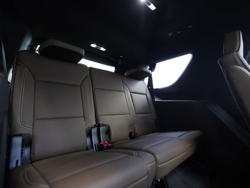 New 2026 Chevrolet Tahoe High Country image 17