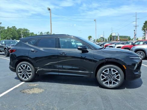 New 2026 Chevrolet Blazer RS w/ Driver Confidence II Package FWD image 2