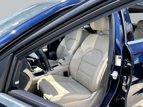 Used 2017 Mercedes-Benz GLA 250 image 7