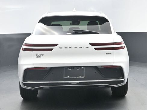 New 2026 Genesis GV70 2.5T image 11