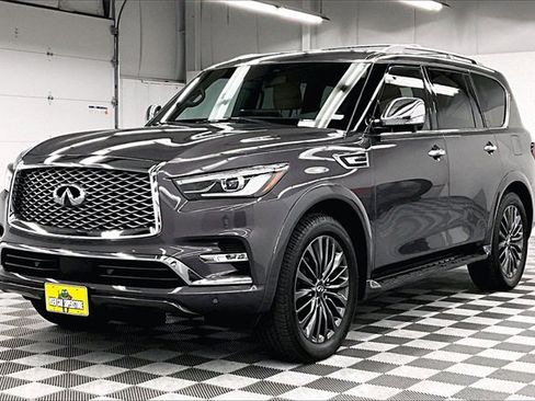 Used 2024 INFINITI QX80 Sensory w/ Cargo Package image 11