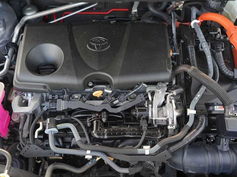 Used 2020 Toyota RAV4 Limited w/ Carpet Mat Package AWD/4WD image 9