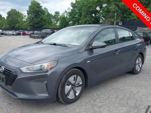 Used 2018 Hyundai Ioniq Blue FWD image 2