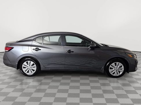 Certified 2025 Nissan Sentra S FWD image 9