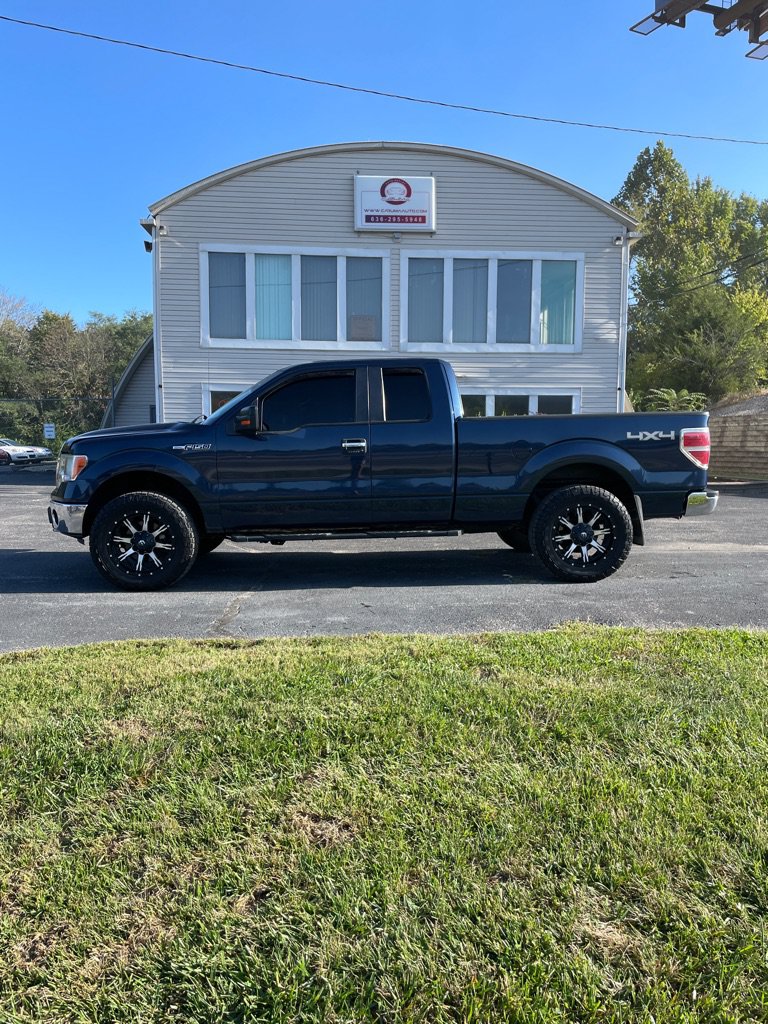 Used 2013 Ford F150 XLT w/ Luxury Equipment Group AWD/4WD image 2