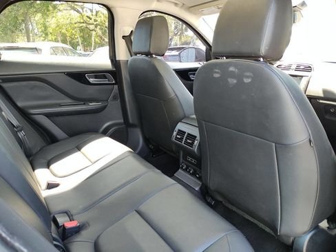 Used 2017 Jaguar F-PACE Premium AWD/4WD image 51