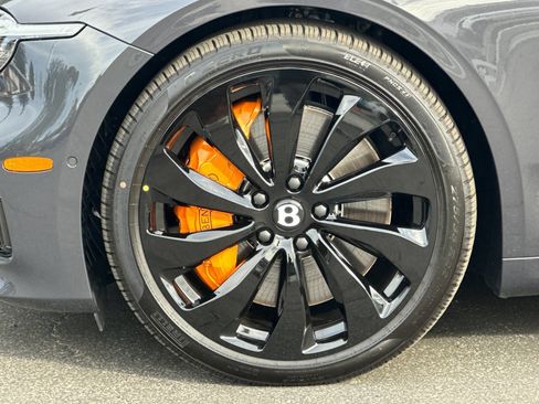 New 2026 Bentley Continental GTC AWD/4WD image 6