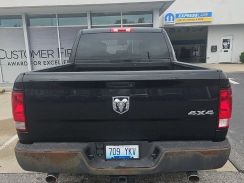 Used 2015 RAM 1500 Express AWD/4WD image 5