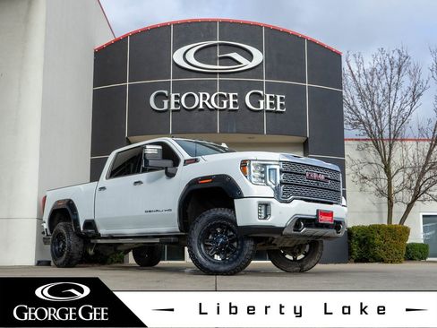 Used 2021 GMC Sierra 3500 Denali w/ Denali Ultimate Package image 1
