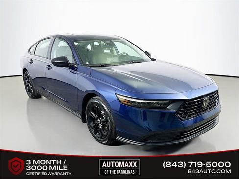 Used 2025 Honda Accord SE image 1