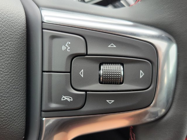 New 2026 Chevrolet Blazer RS w/ Enhanced Convenience Package FWD image 16