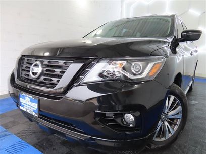 Used 2019 Nissan Pathfinder S