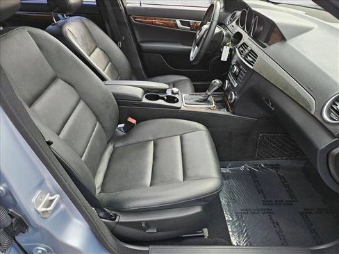 Used 2013 Mercedes-Benz C 250 Sedan image 18