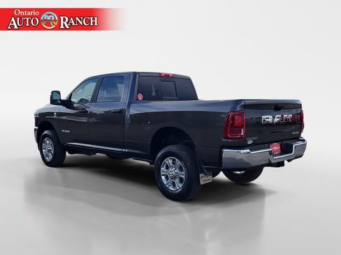 Used 2025 RAM 2500 Big Horn AWD/4WD image 3