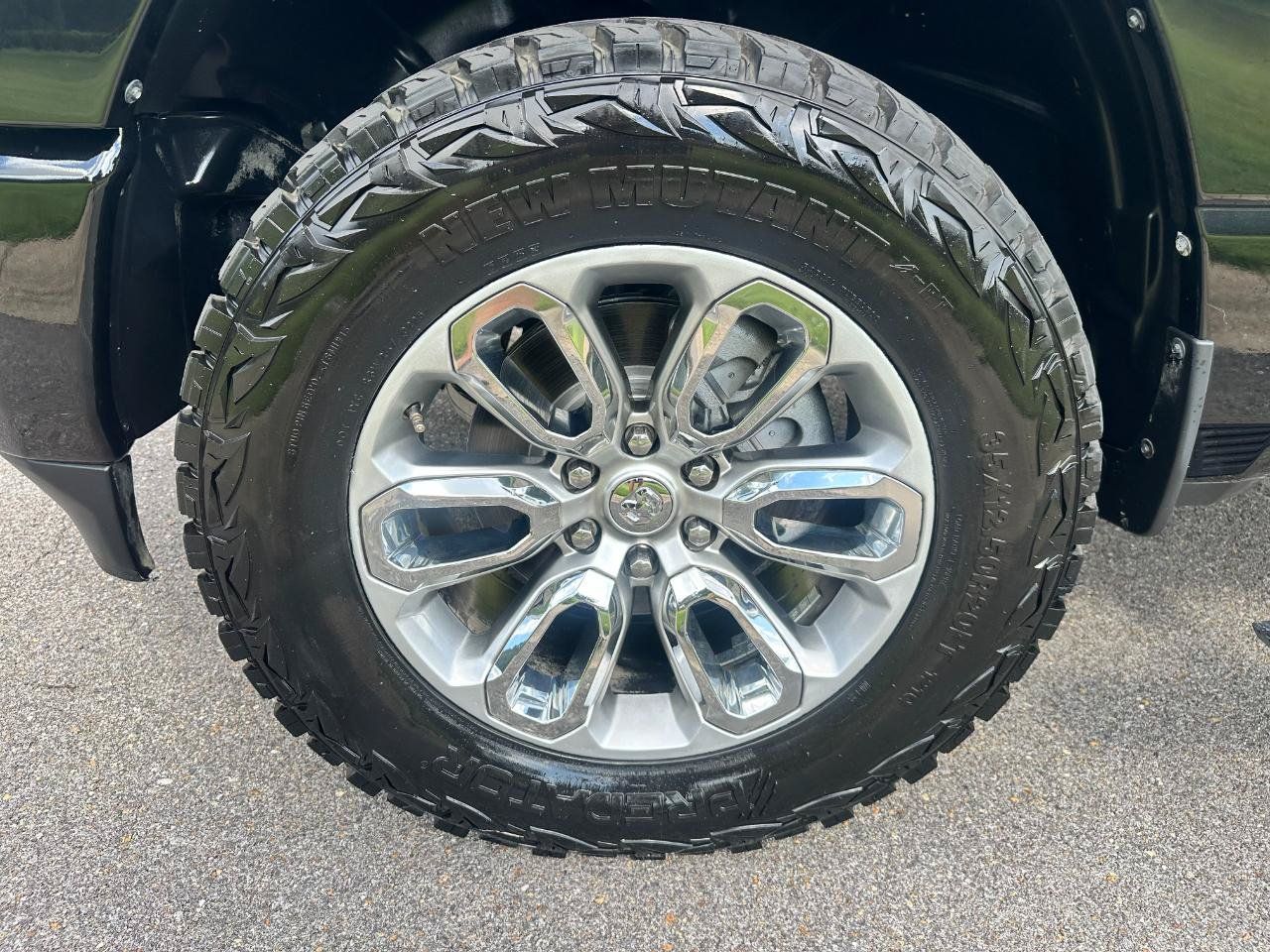 Used 2023 RAM 1500 Laramie AWD/4WD image 51
