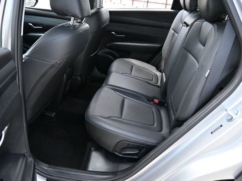 Used 2025 Hyundai Tucson SEL FWD image 19