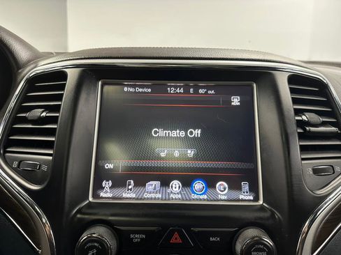 Used 2014 Jeep Grand Cherokee Overland image 57
