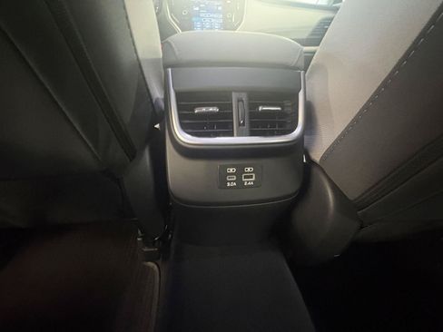 Used 2025 Subaru Legacy Premium AWD/4WD image 21