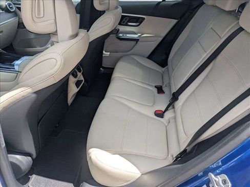 New 2026 Mercedes-Benz GLC 300 image 16