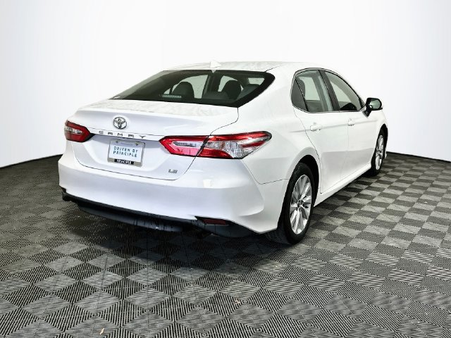 Used 2020 Toyota Camry LE w/ Convenience Package FWD image 8
