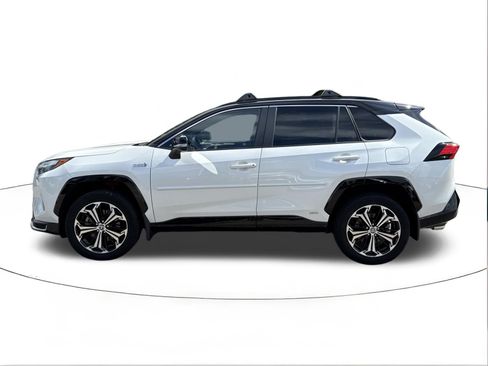 Used 2024 Toyota RAV4 XSE AWD/4WD image 6
