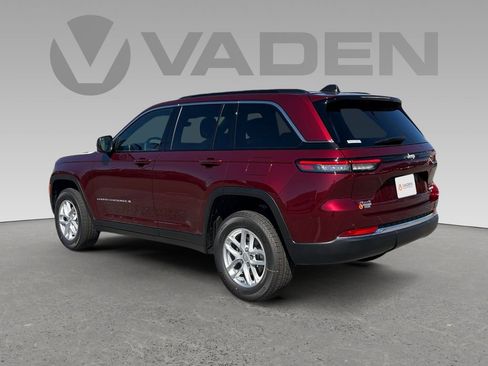 New 2026 Jeep Grand Cherokee Laredo image 22
