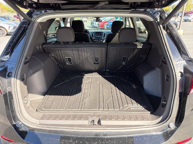 Used 2024 Chevrolet Equinox LT w/ LPO, Floor Liner Package FWD image 22