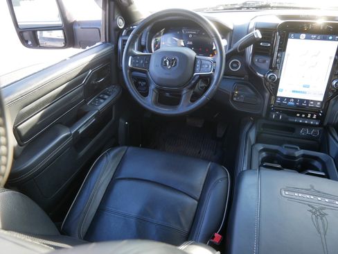 Certified 2024 RAM 2500 Limited image 9