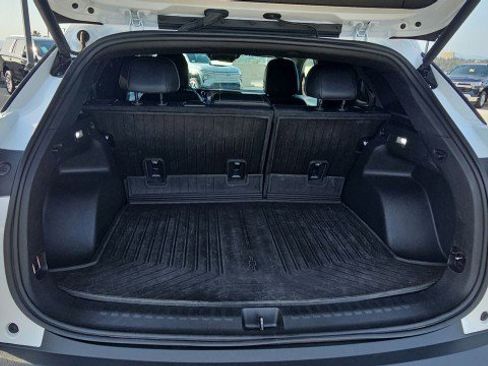 Used 2024 Chevrolet Blazer EV LT image 25