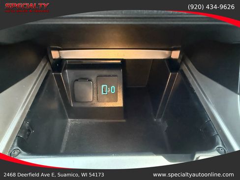 Used 2020 Ford Explorer XLT w/ Equipment Group 202A image 42