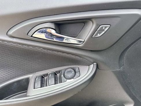 Used 2024 Chevrolet Malibu LT image 41