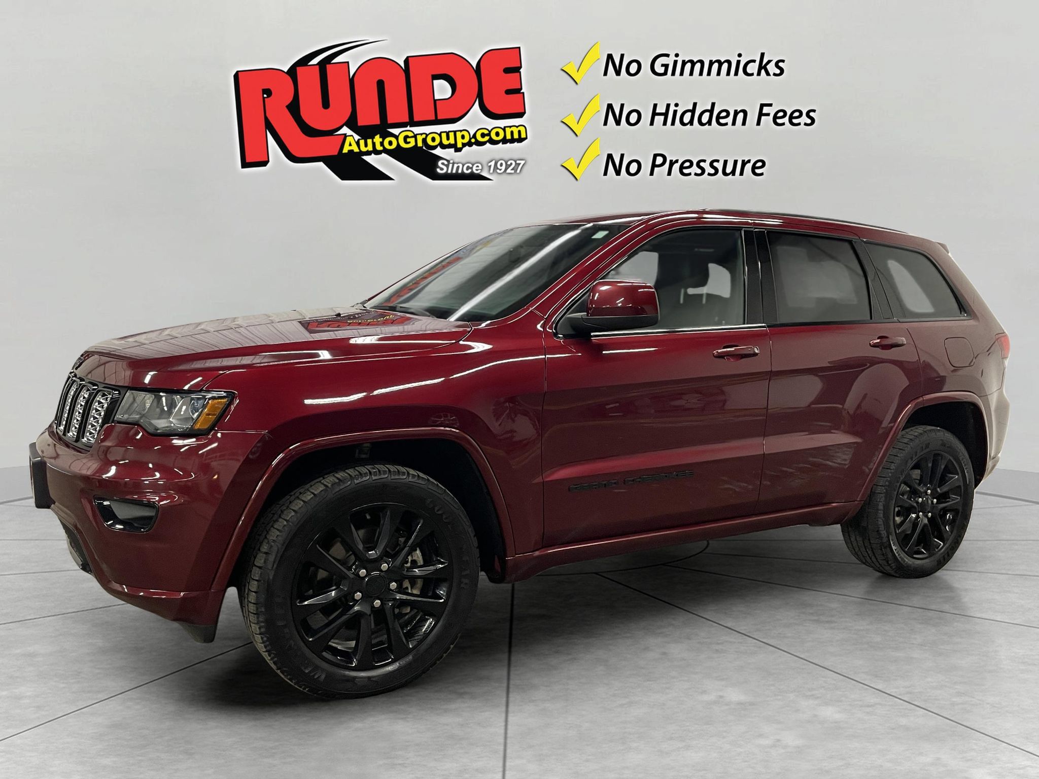 Used 2021 Jeep Grand Cherokee Laredo X AWD/4WD image 1