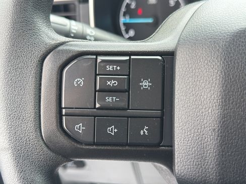 Used 2023 Ford F150 XLT AWD/4WD image 19