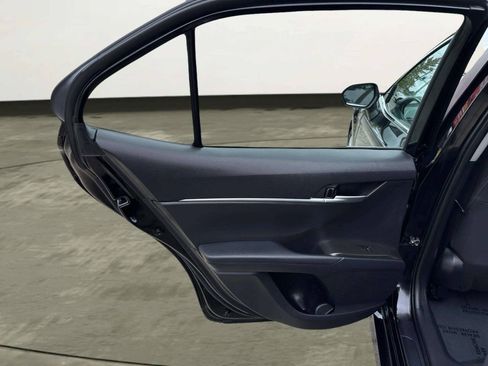 Used 2023 Toyota Camry LE FWD image 12