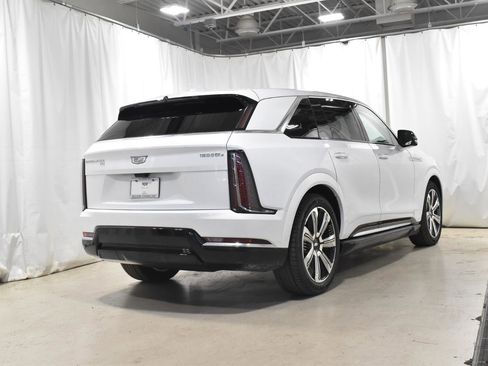 New 2025 Cadillac Escalade IQ Luxury 1 image 17