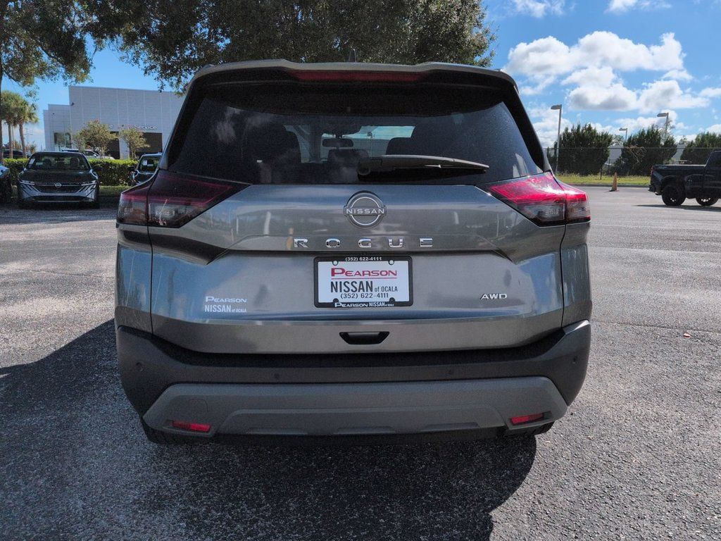 Certified 2023 Nissan Rogue S AWD/4WD image 5