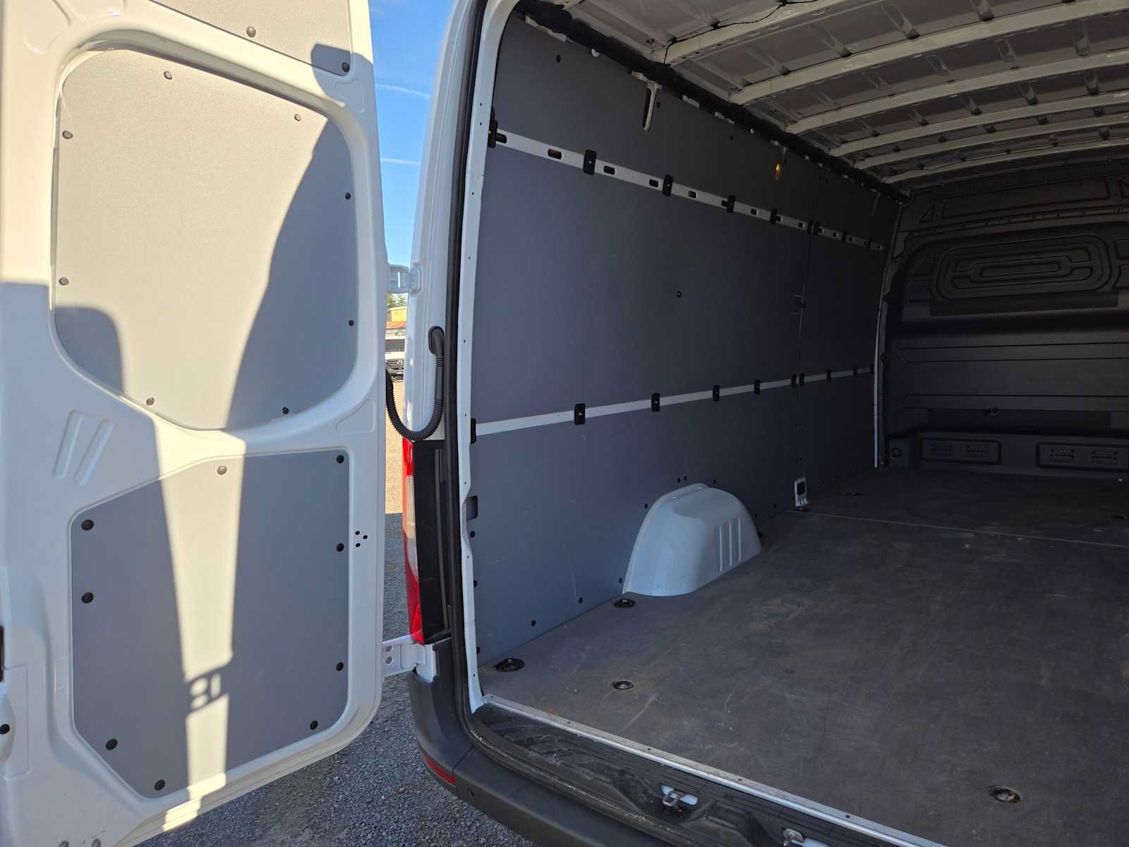 Used 2026 Mercedes-Benz Sprinter 2500 image 17