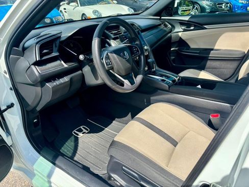 Used 2019 Honda Civic EX image 11