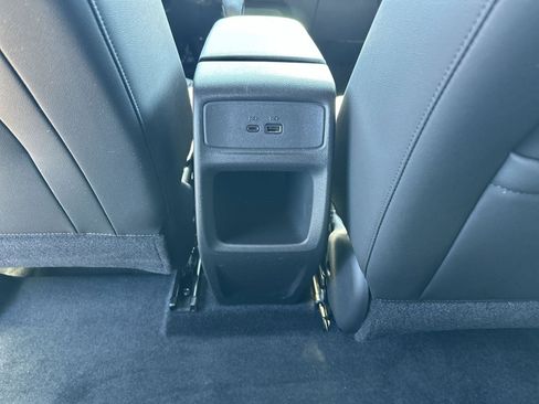 Certified 2024 Chevrolet Trax RS w/ Driver Confidence Package image 20